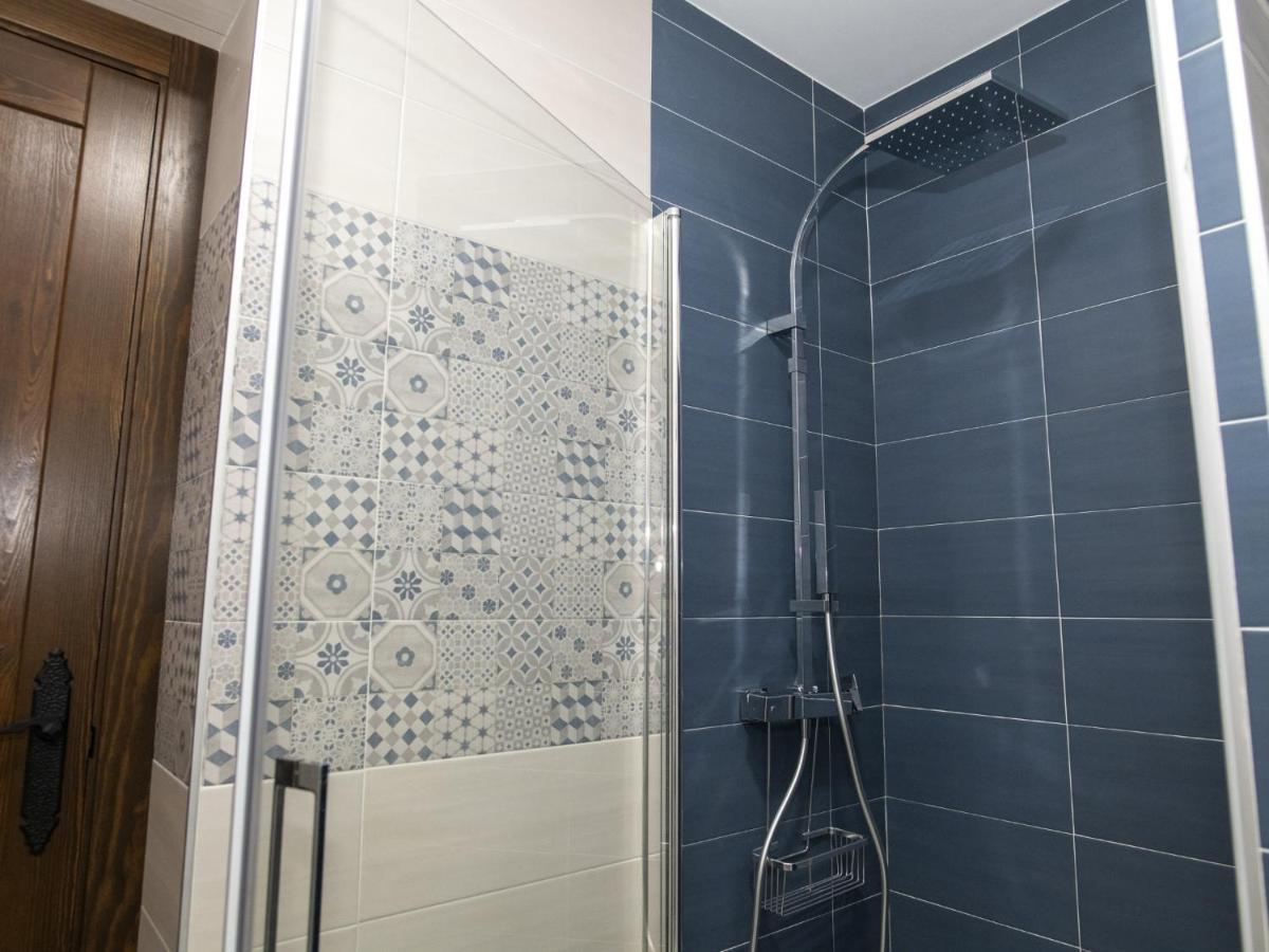 Elegante Apartamento Para 5 En El Centro De Caceres Con Wifi Dış mekan fotoğraf