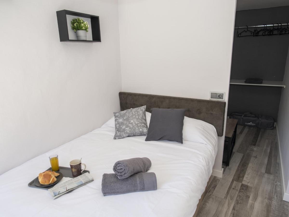 Elegante Apartamento Para 5 En El Centro De Caceres Con Wifi Dış mekan fotoğraf