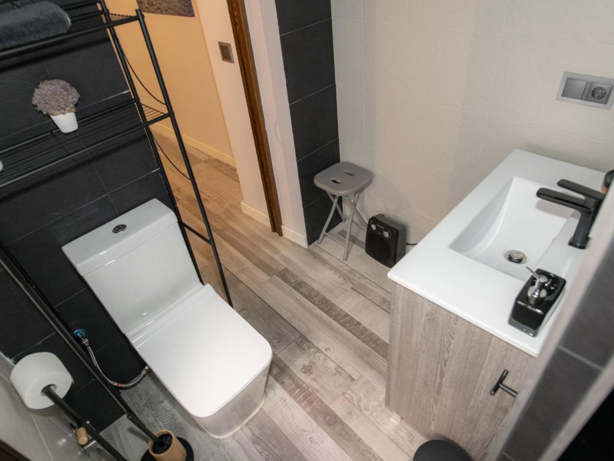 Elegante Apartamento Para 5 En El Centro De Caceres Con Wifi Dış mekan fotoğraf