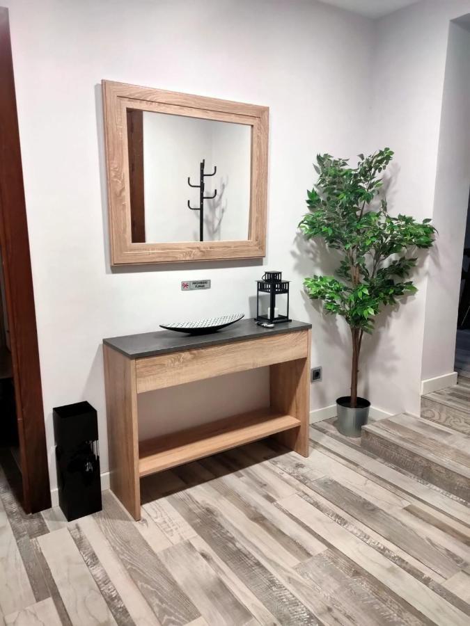 Elegante Apartamento Para 5 En El Centro De Caceres Con Wifi Dış mekan fotoğraf