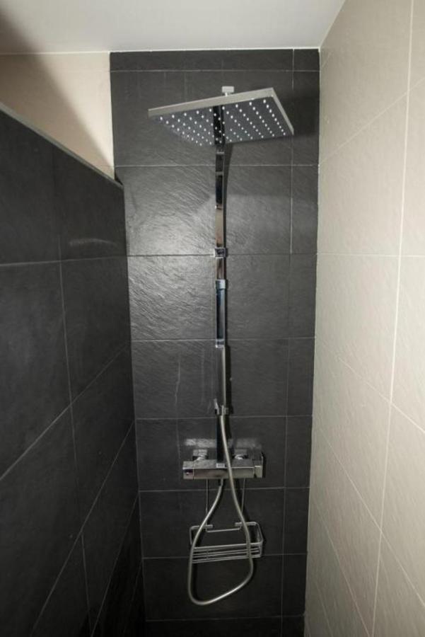 Elegante Apartamento Para 5 En El Centro De Caceres Con Wifi Dış mekan fotoğraf